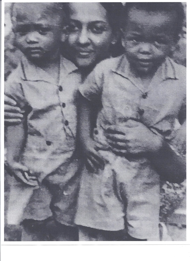 Thelma Evans with sons Twilight Wish Foundation